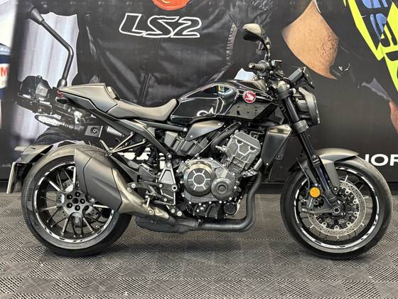 HONDA CB 1000R BLACK EDITION ABS 